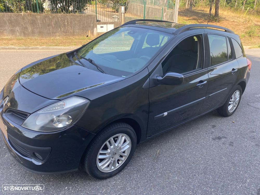 Renault Clio Sport Tourer ver-1-5-dci-dynamique-s - 7