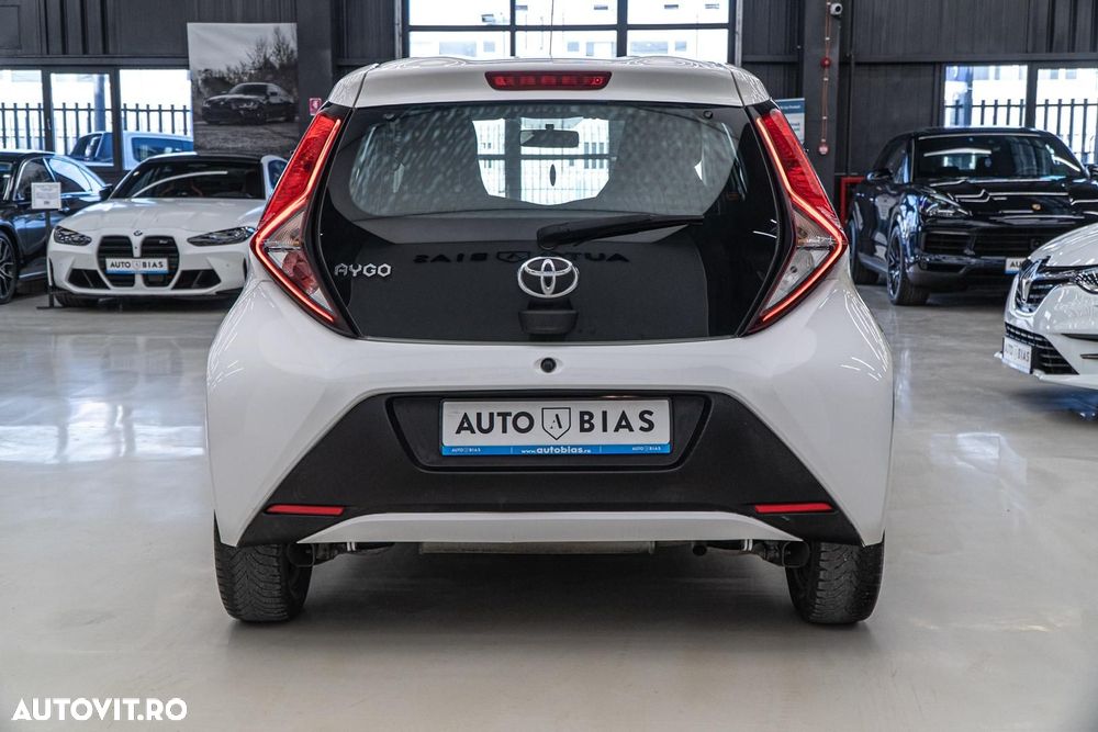 Toyota Aygo 1.0 VVY-I 5 usi X-style - 24