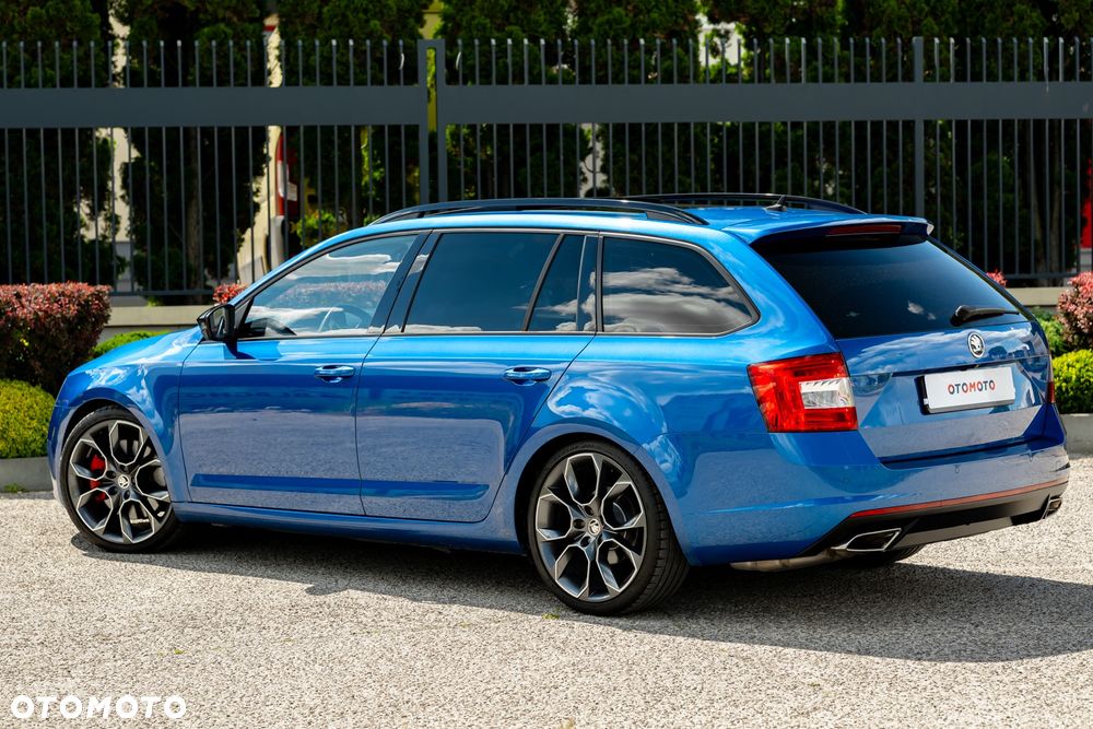 Skoda Octavia 2.0 TSI (Green tec) DSG RS - 12
