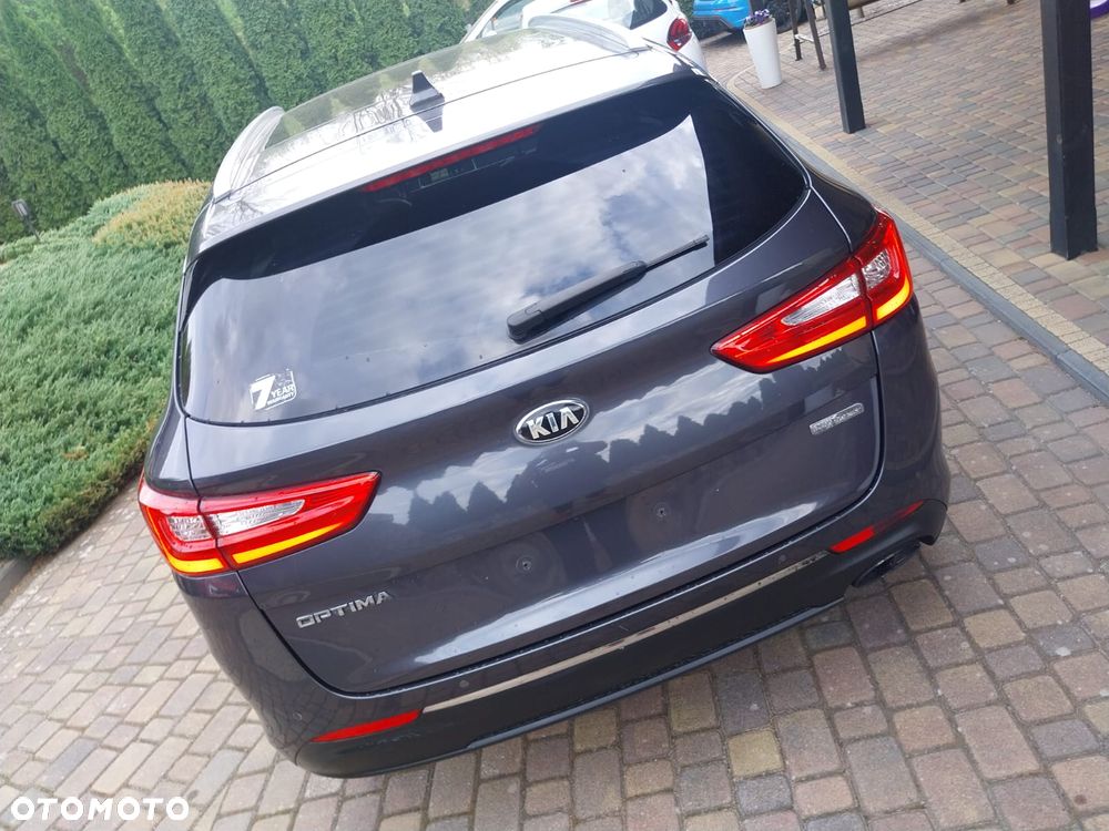 Kia Optima - 15