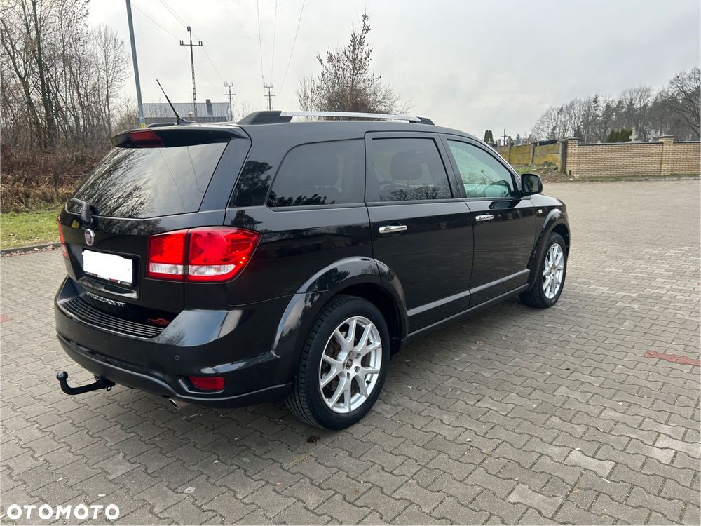 Fiat Freemont 2.0 Multijet Lounge AWD - 4