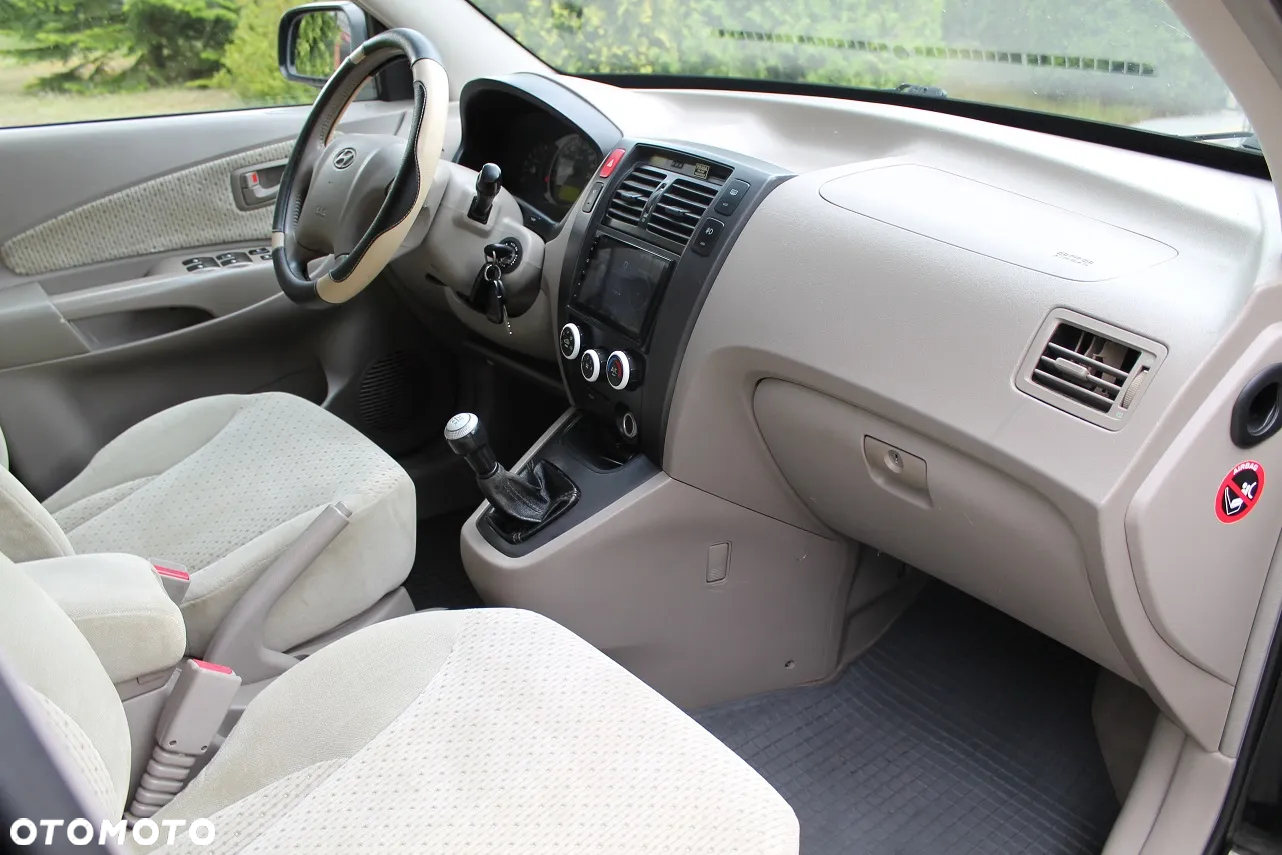 Hyundai Tucson 2.0 CRDi 2WD GLS - 20