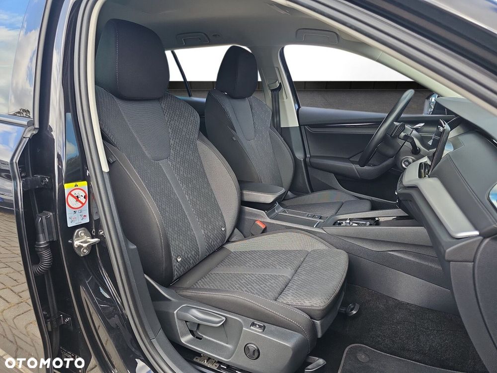 Skoda Octavia 2.0 TDI Ambition DSG - 14