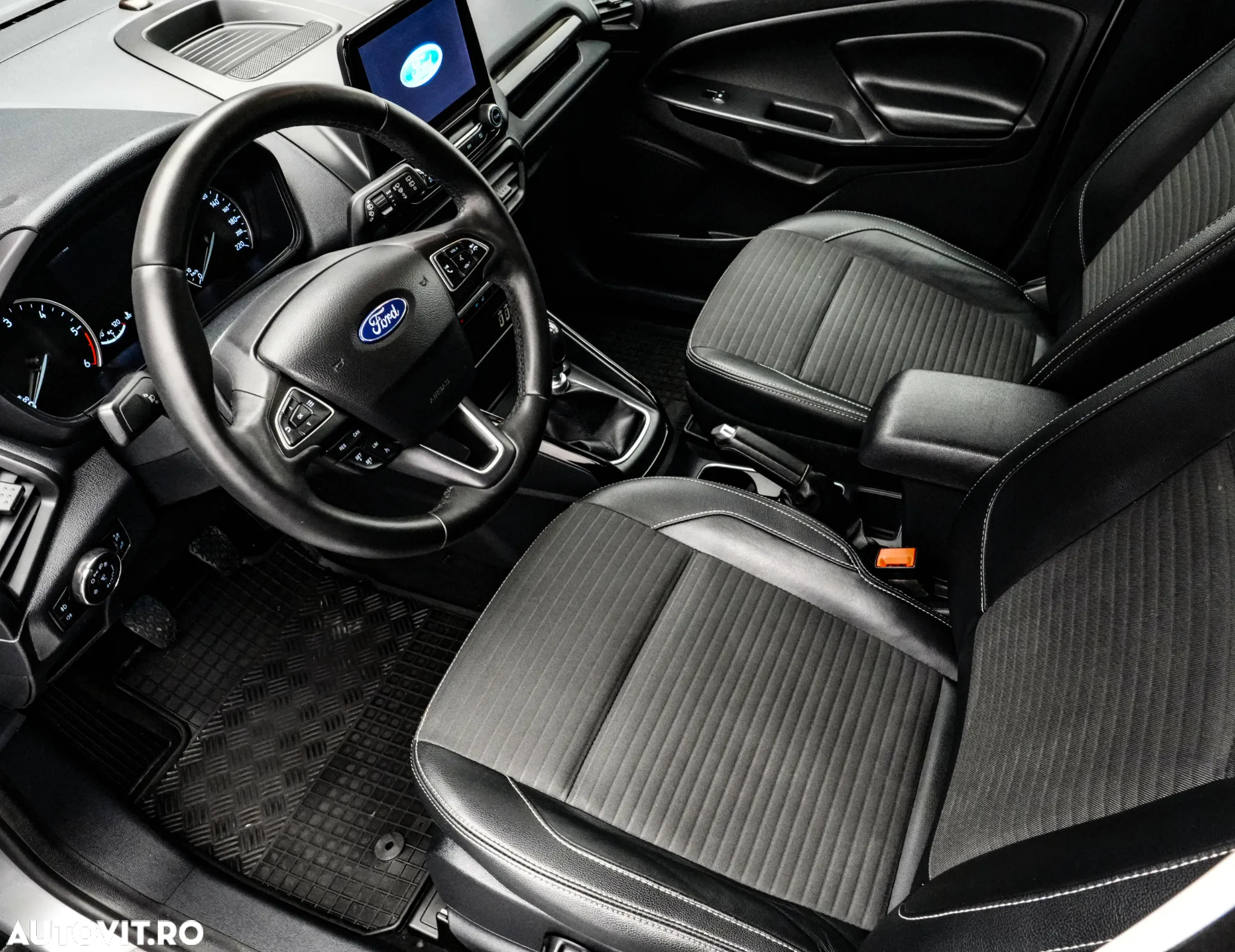 Ford EcoSport 1.5 EcoBlue Titanium - 9