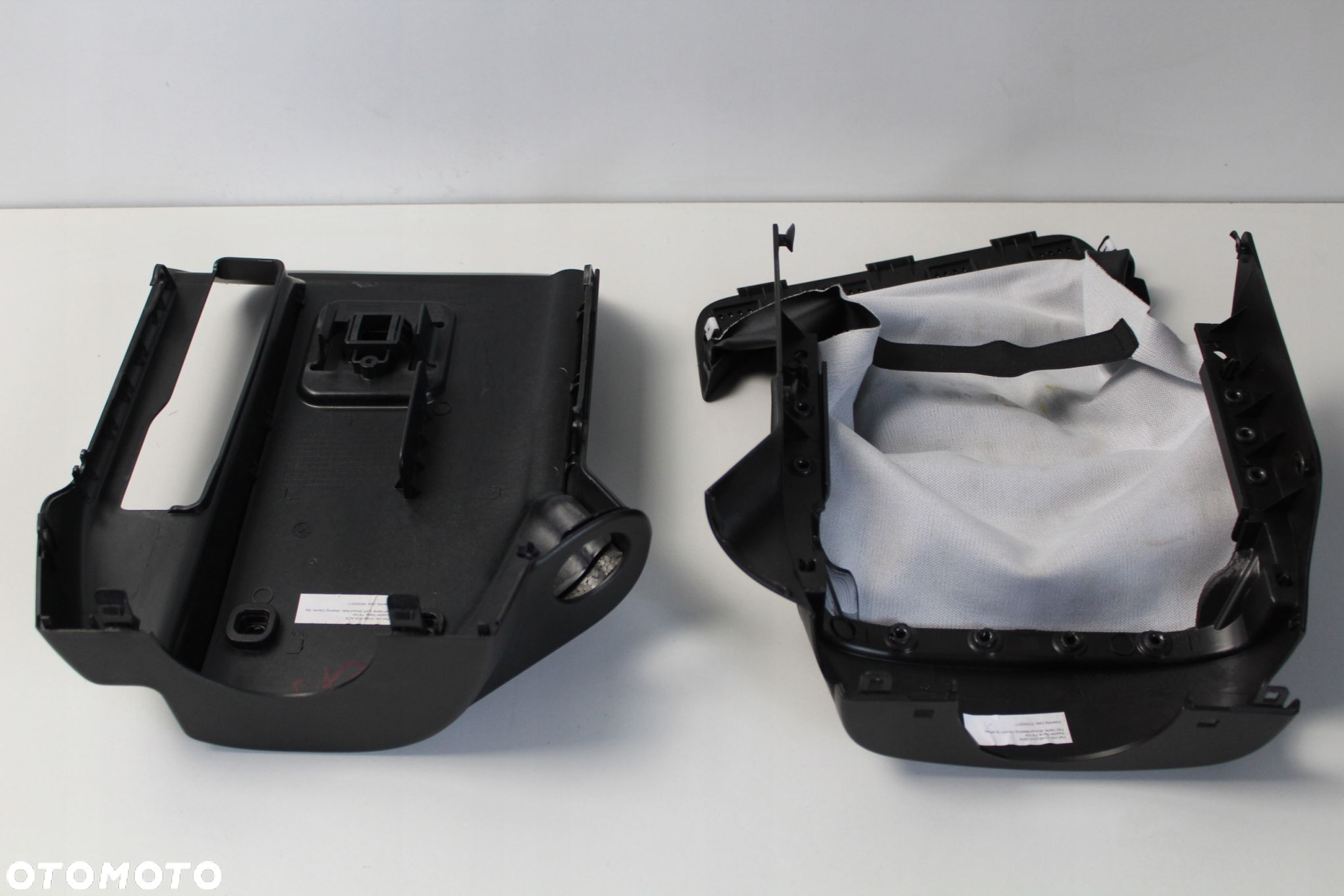 Osłona obudowa kolumny stacyjki Ford Fiesta  Mk8 H1BB-3533-AC H1BB-3530-AE - 2