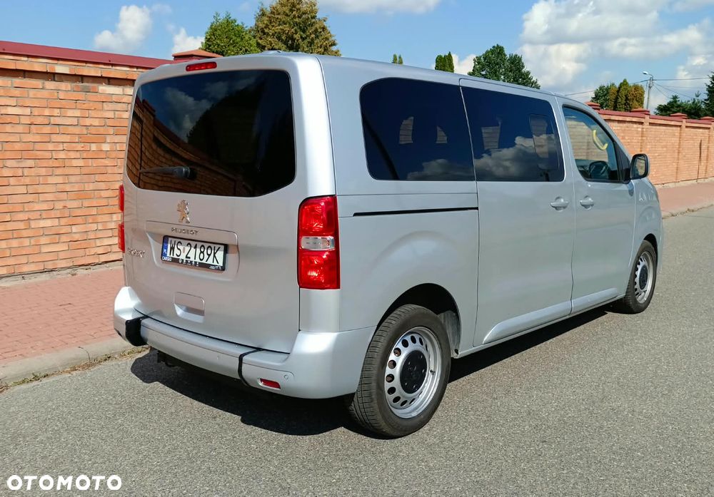 Peugeot Traveller L1 2.0 EAT6 Business - 2