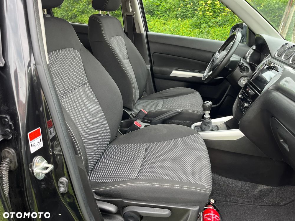 Suzuki Vitara - 19