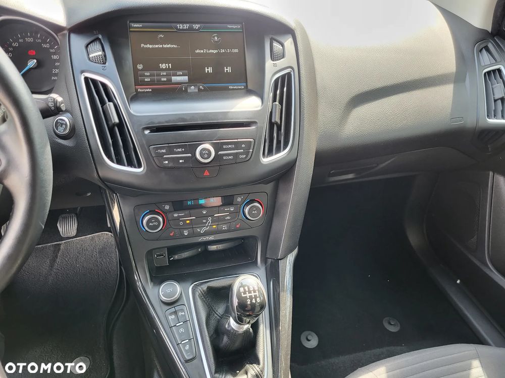 Ford Focus 1.5 TDCi Titanium - 17