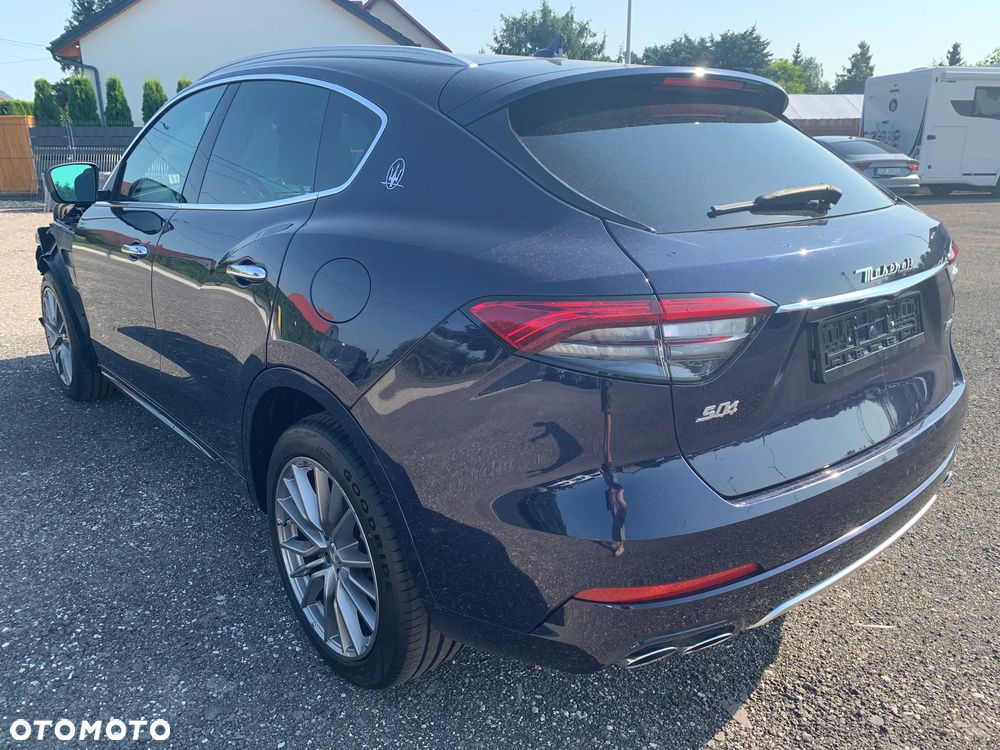 Maserati Levante S Q4 - 4