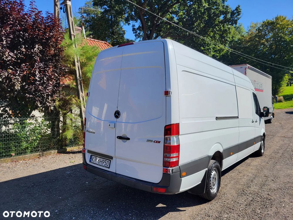 Mercedes-Benz Sprinter 316 - 4