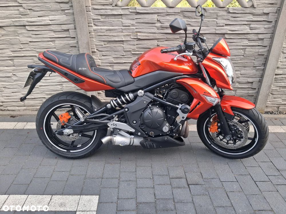 Kawasaki ER - 2