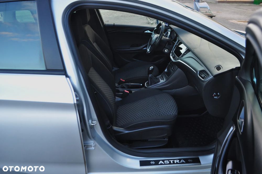 Opel Astra 1.4 Turbo Start/Stop Edition - 26