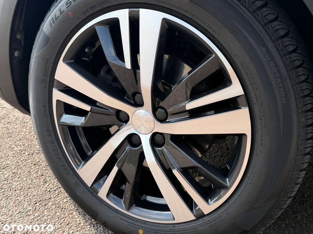 Peugeot 3008 1.6 PureTech GPF GT Line S&S EAT8 - 12