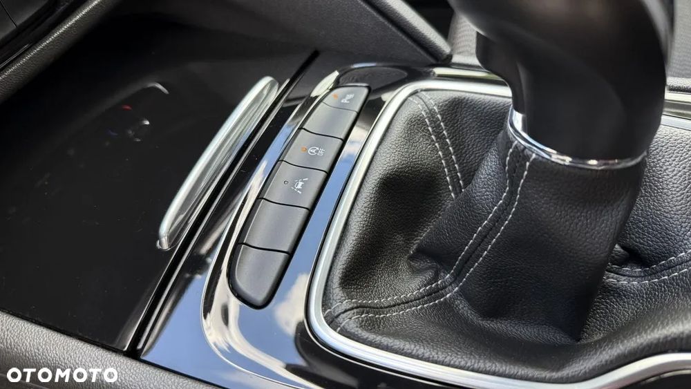 Opel Insignia 1.5 T Exclusive S&S - 26