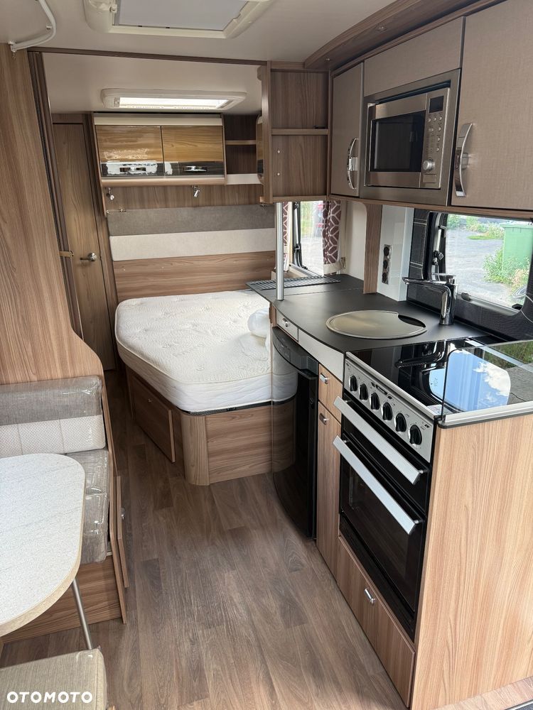 SWIFT Sterling Elite 630 - 18