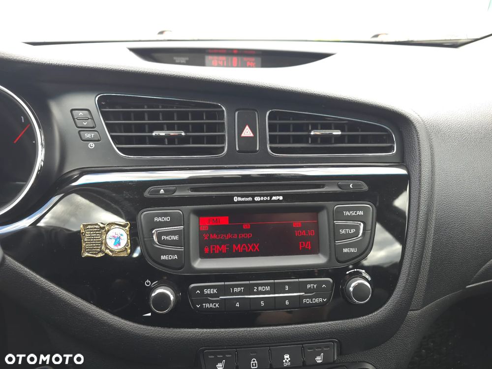 Kia Ceed 1.6 CRDi 128 Vision - 28