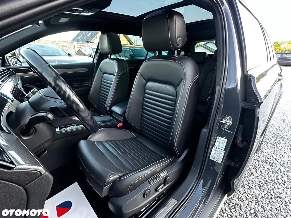 Volkswagen Passat Alltrack 2.0 TDI SCR DSG 4Motion - 27