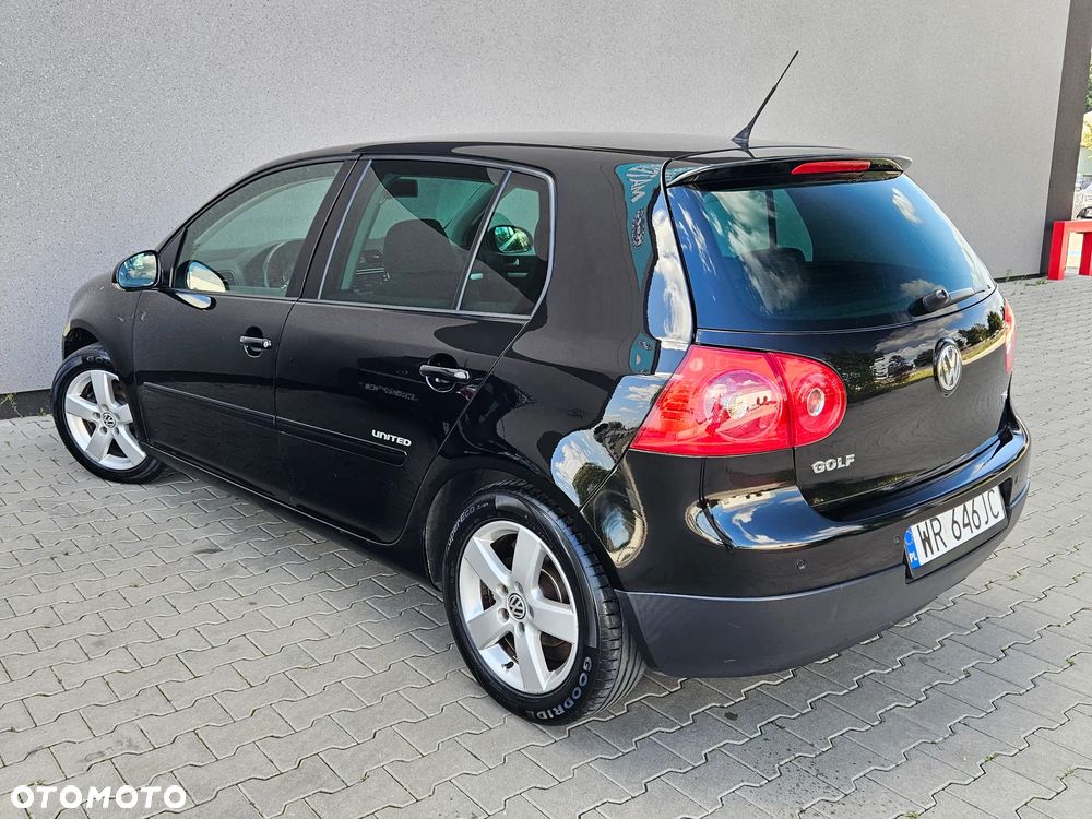 Volkswagen Golf 1.6 United - 18