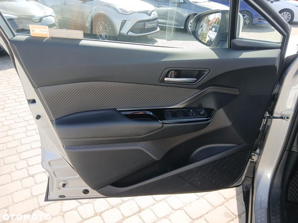 Toyota C-HR 2.0 Hybrid Executive - 20