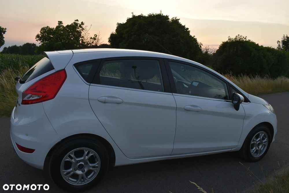 Ford Fiesta 1.25 Titanium - 16