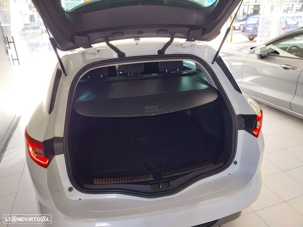Renault Mégane Sport Tourer 1.5 dCi GT Line - 14