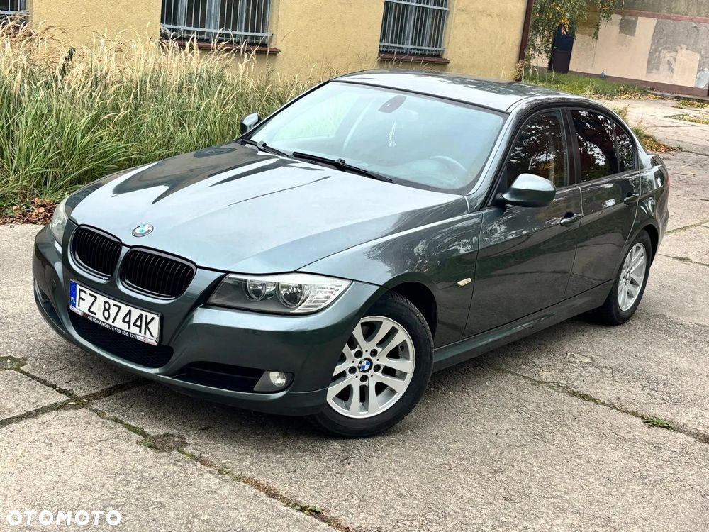 BMW Seria 3 318i - 6
