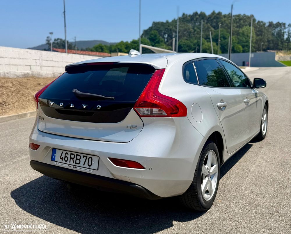 Volvo V40 D2 - 5
