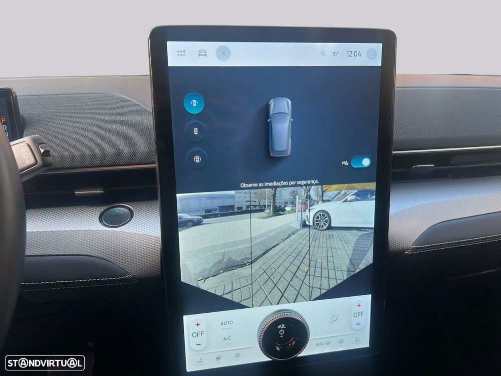 Ford Mustang Mach-E 75.7 kWh Premium AWD - 23