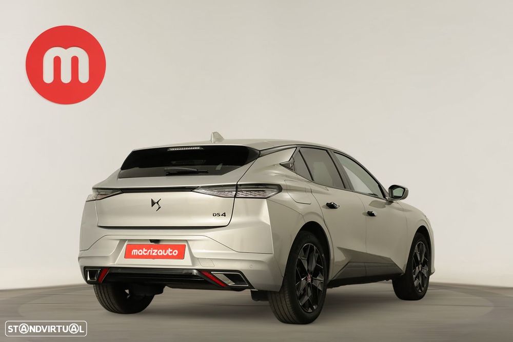 DS DS4 4 1.2 PureTech Performance Line EAT8 - 4