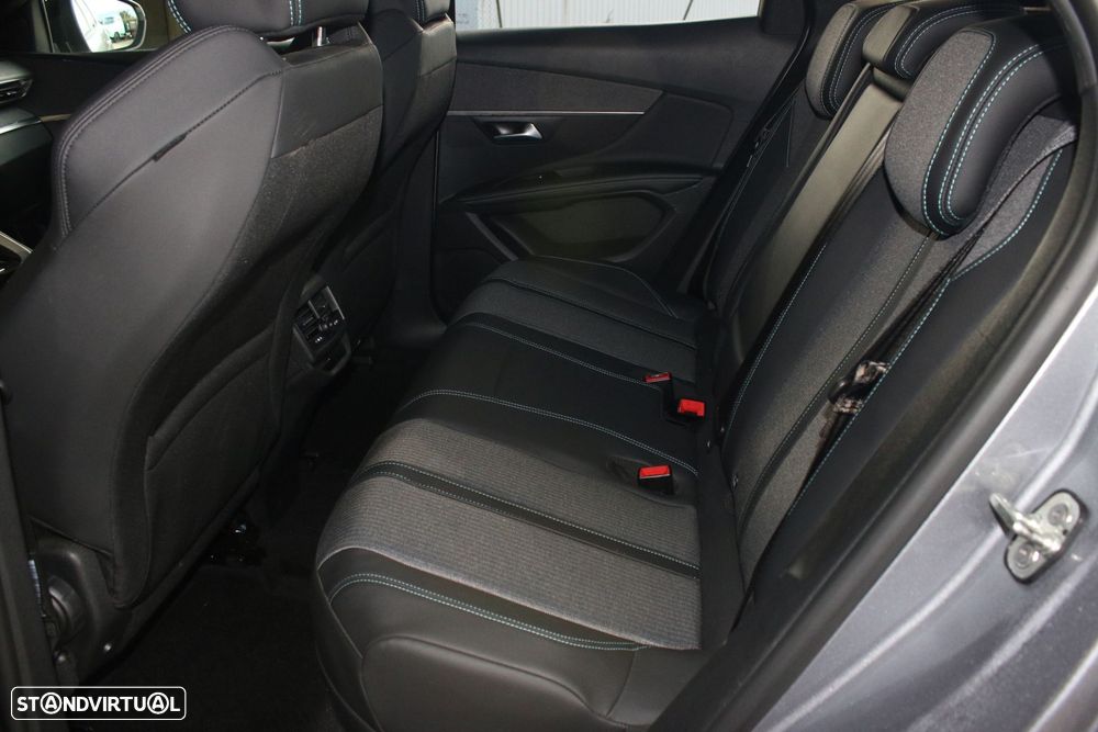 Peugeot 3008 1.6 Hybrid Allure Pack e-EAT8 - 13