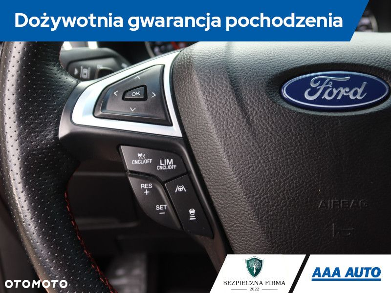 Ford Edge - 22