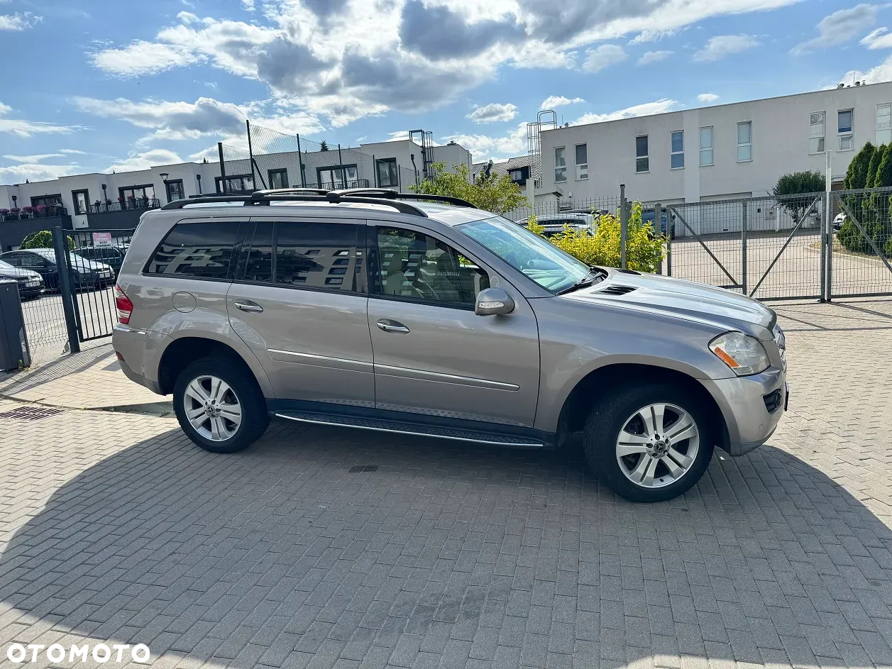Mercedes-Benz GL 450 4Matic 7G-TRONIC - 2
