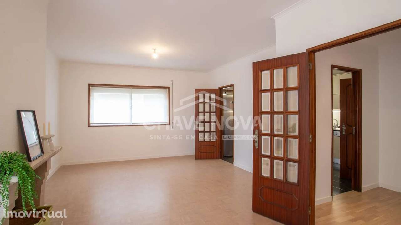 T3 Renovado c/ Garagem Box na Senhora da Hora (Matosinhos) - Grande imagem: 5/35