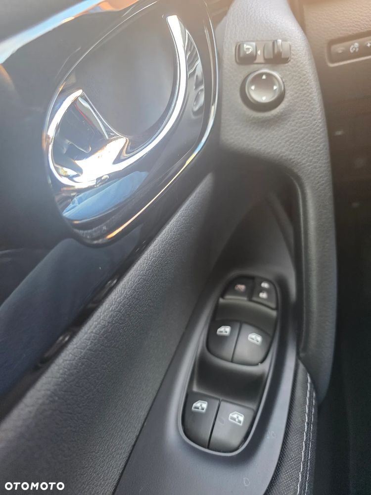 Nissan Qashqai - 18