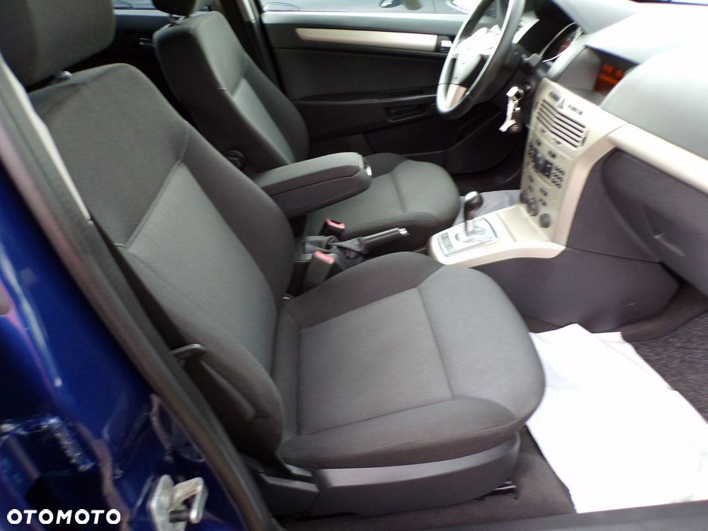 Opel Astra - 28