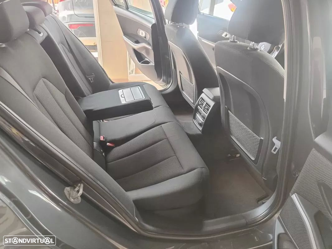 BMW 330 e Corporate Edition Auto - 15