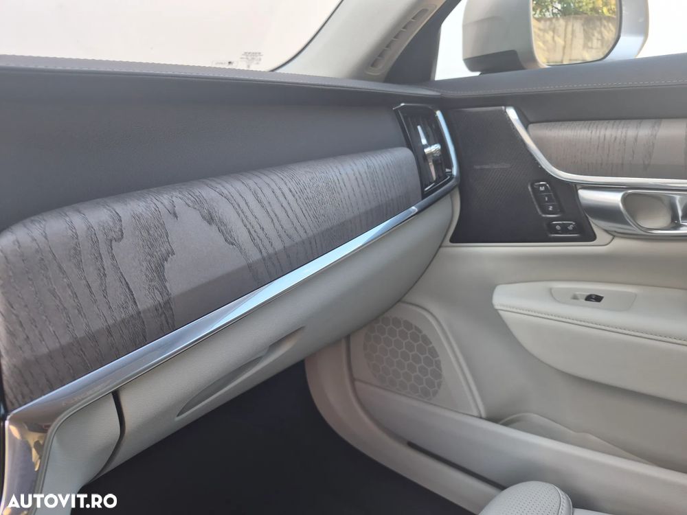 Volvo V90 B6 MHEV AT AWD Plus Bright - 38