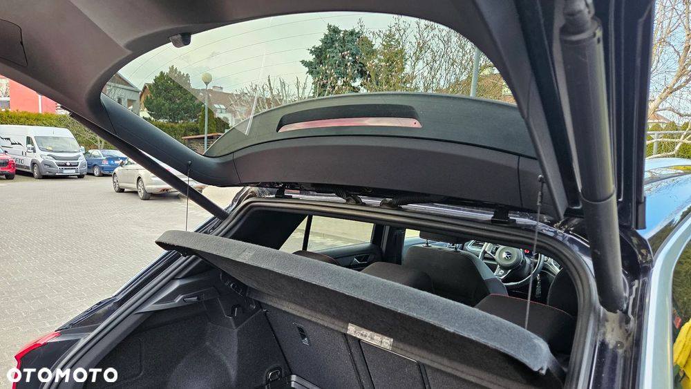 Volkswagen T-Roc 1.5 TSI ACT Premium - 9