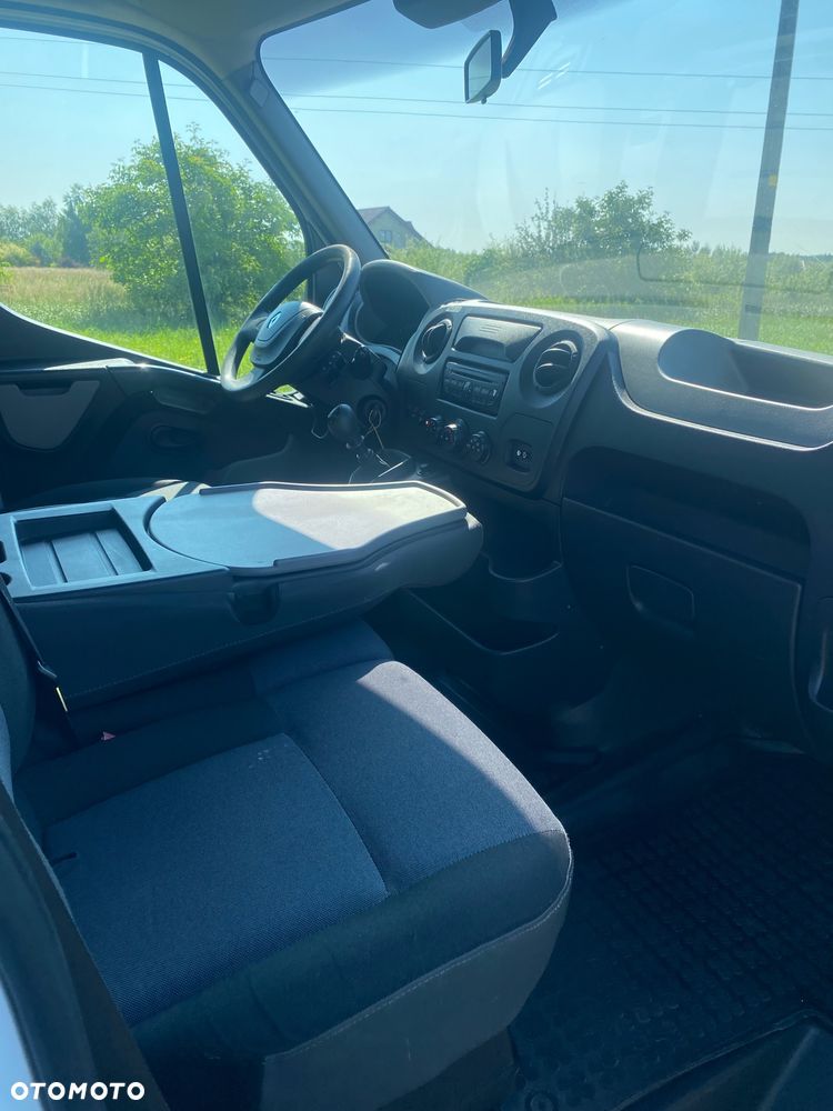 Renault Master - 11
