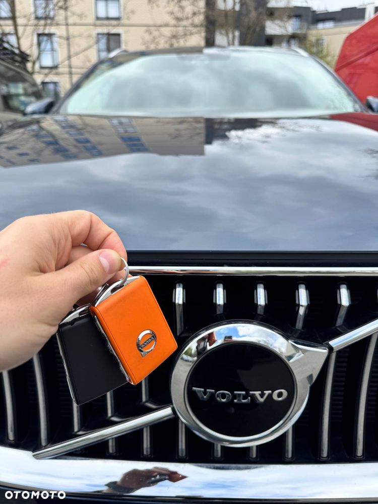 Volvo XC 90 T6 AWD Geartronic Momentum - 25