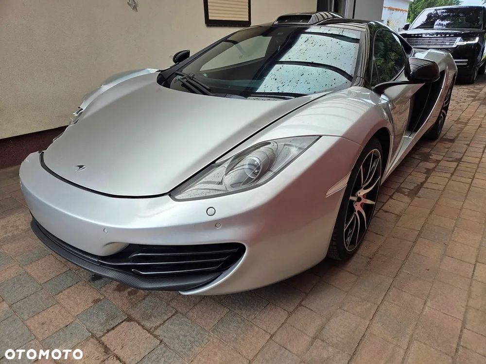 McLaren MP4-12C - 2