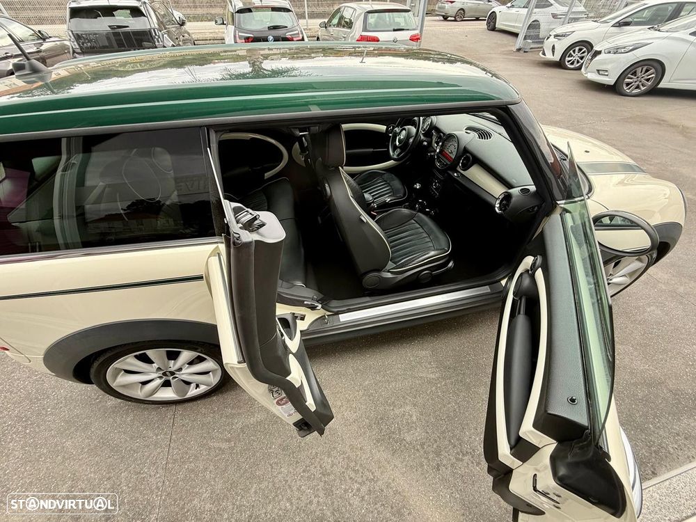 MINI Clubman Cooper D - 12