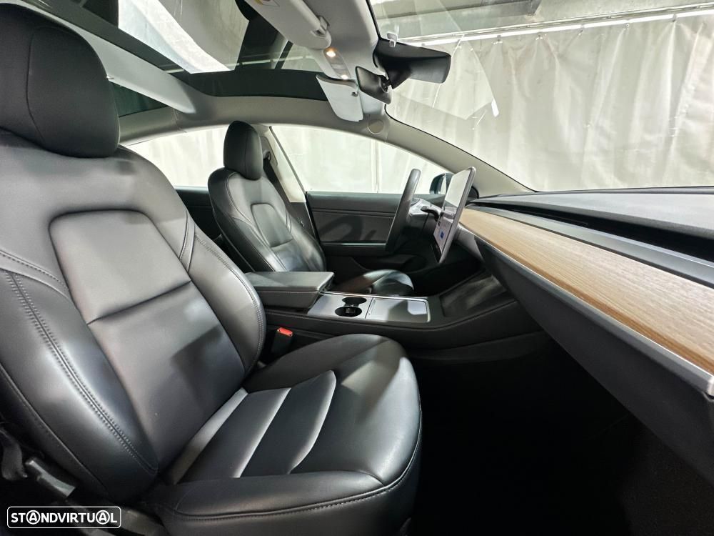 Tesla Model 3 Long Range AWD Dual Motor - 28