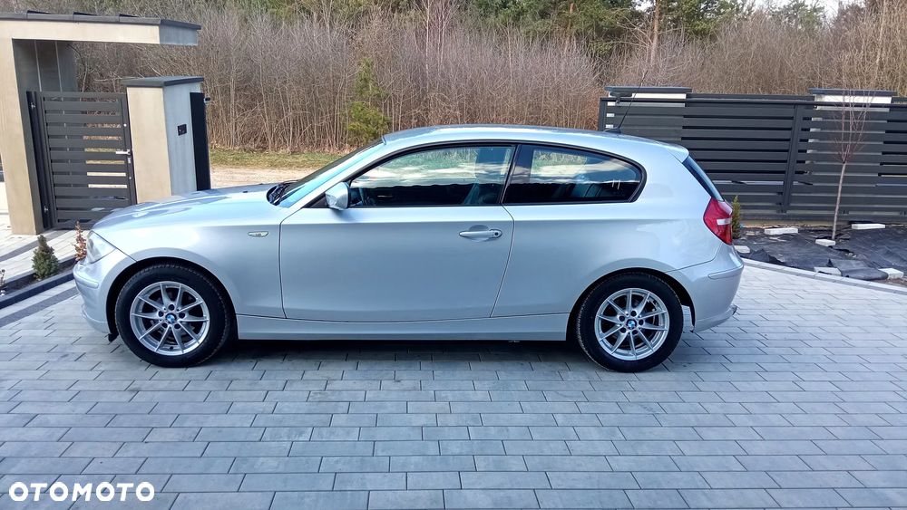 BMW Seria 1 116d - 4