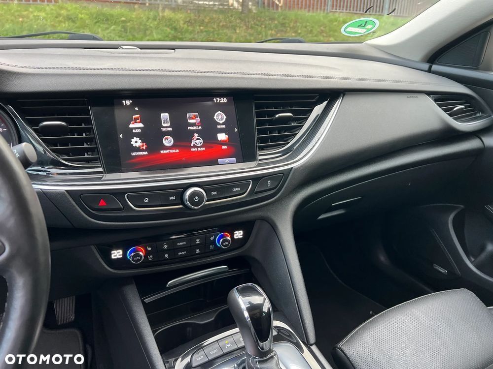 Opel Insignia - 24