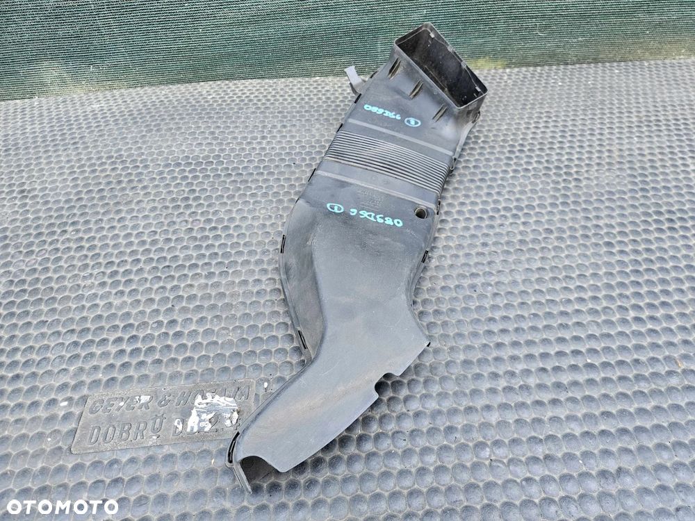 Przewód Dolot 8E0129618D 8E0129617D Wlot Kanał Filtra Powietrza Pas Przedni AUDI A4 B6 B7 - 13