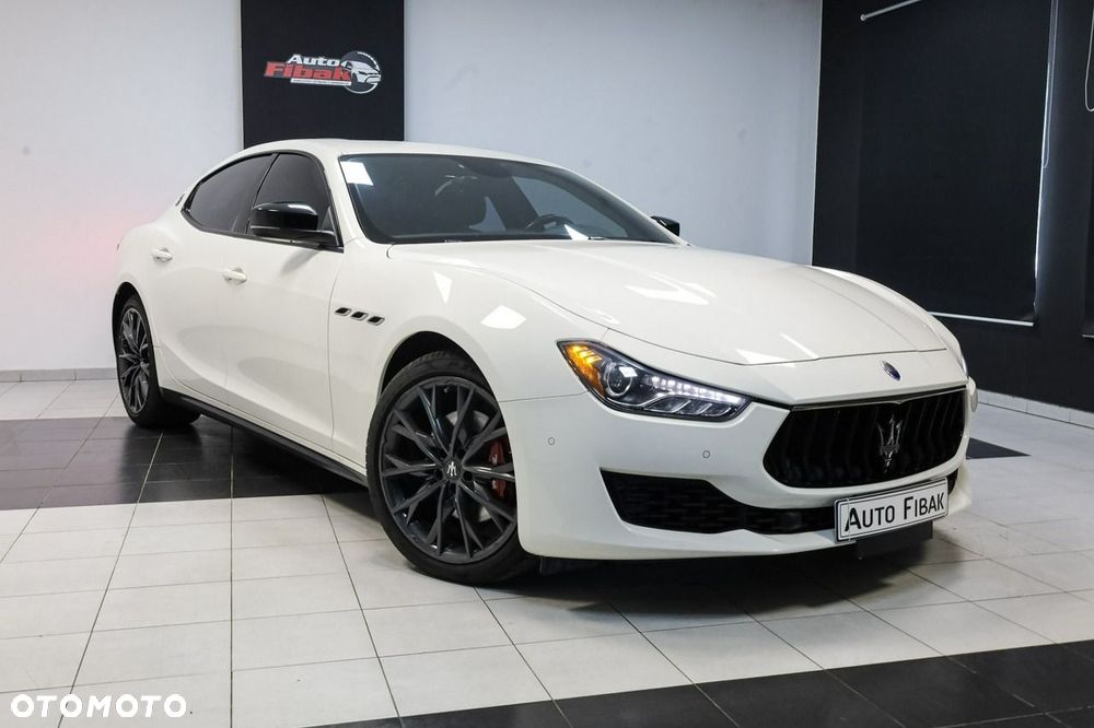 Maserati Ghibli - 6