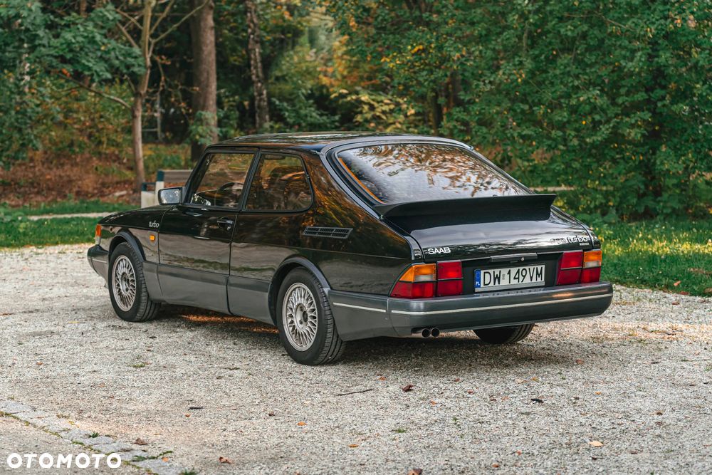 Saab 900 - 7