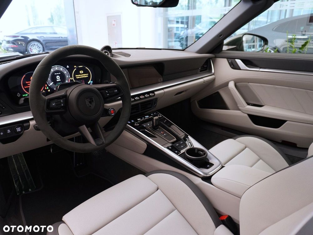 Porsche 911 Turbo S - 31