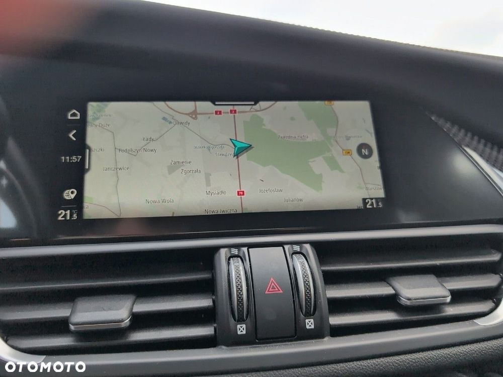 Alfa Romeo Giulia 2.9 Bi Turbo V6 Quadrifoglio - 21